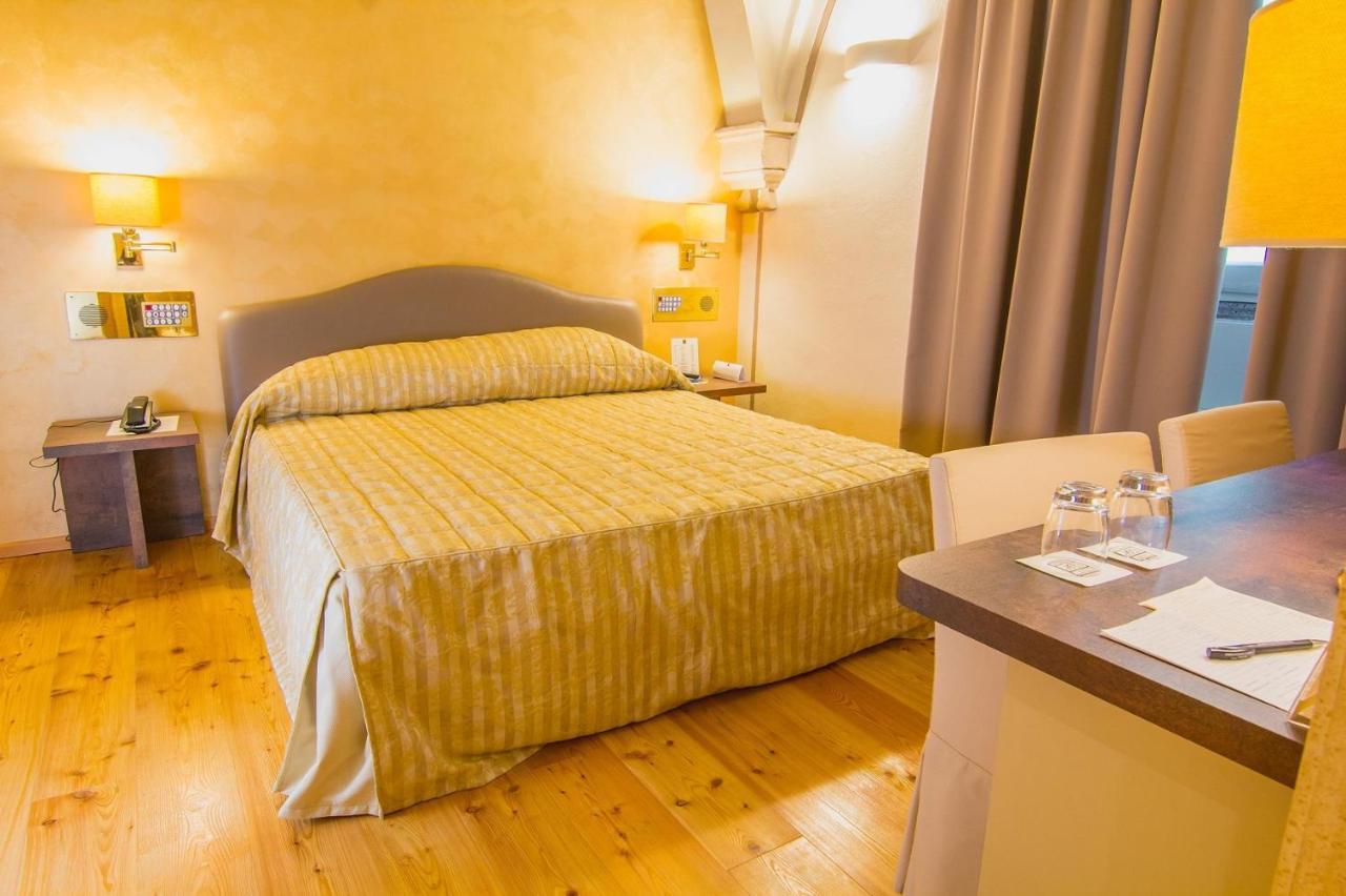 צ'זאנו מדרנו Hotel Parco Borromeo - Monza Brianza מראה חיצוני תמונה
